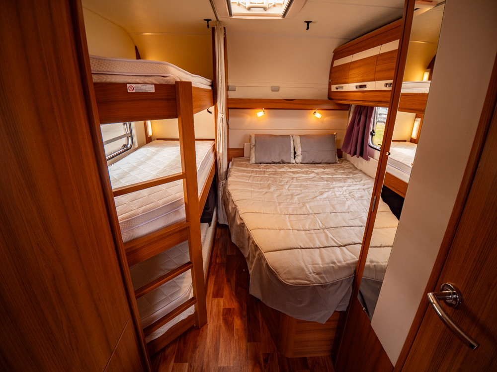 Knaus-590 UK Scandinavian edition *Förtält *AC *ALDE-(2015)-3103072