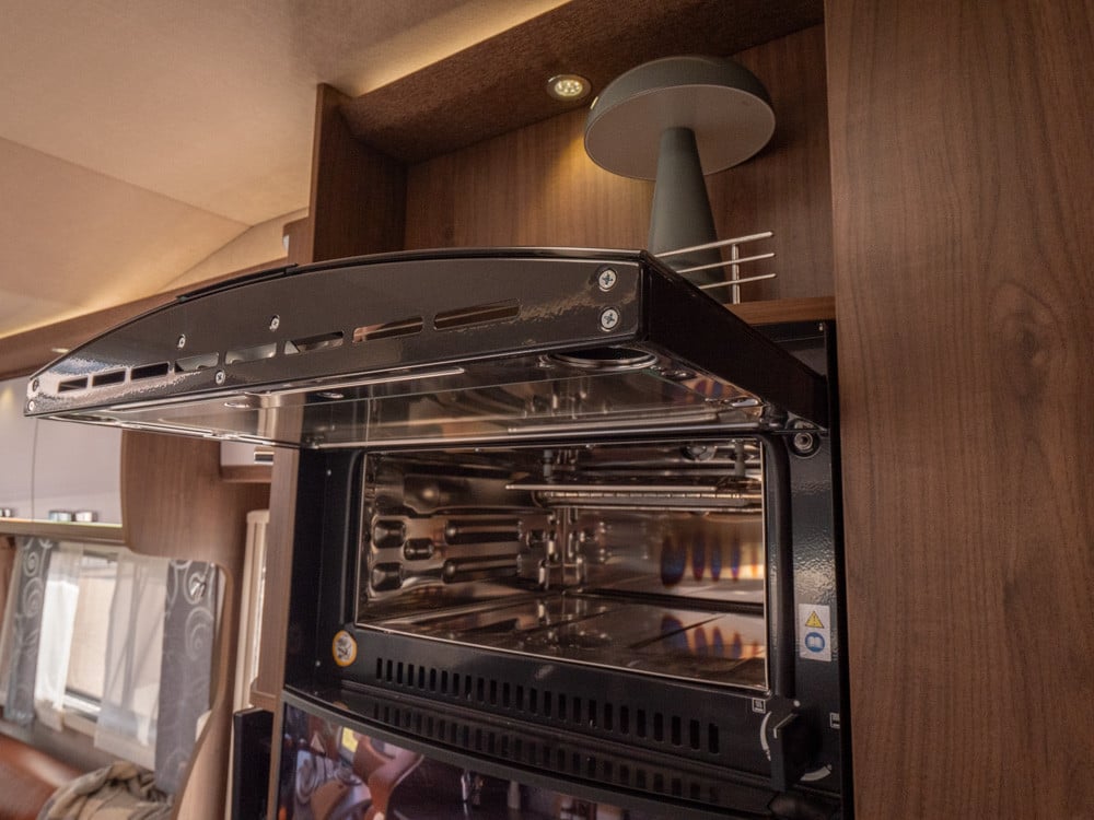 Frankia-8400 M-LINE *AC bodel *Automat *Långbäddar-(2017)-3085937