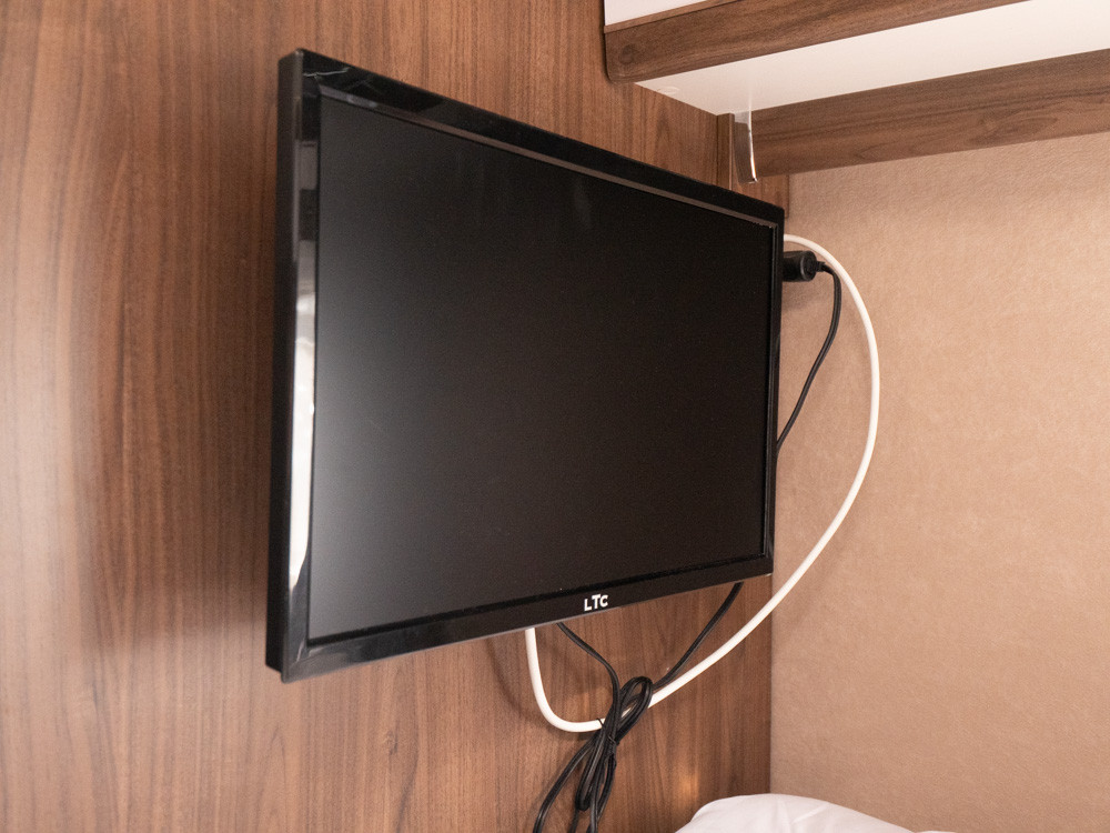 Frankia-8400 M-LINE *AC bodel *Automat *Långbäddar-(2017)-3085946