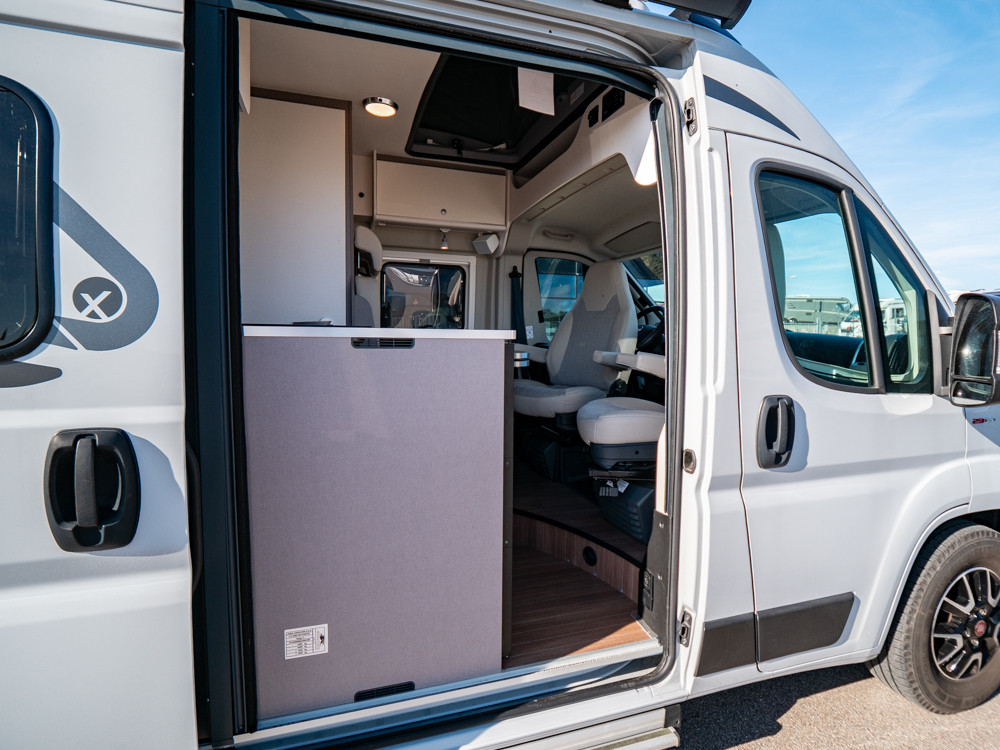 Etrusco-540 DB *Under 6m *3500kg *Dragkrok-(2021)-3103057