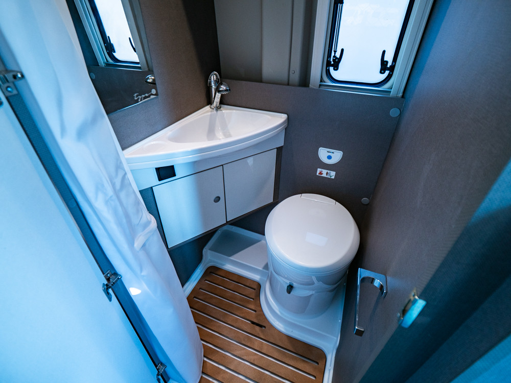 Etrusco-540 DB *Under 6m *3500kg *Dragkrok-(2021)-3103051