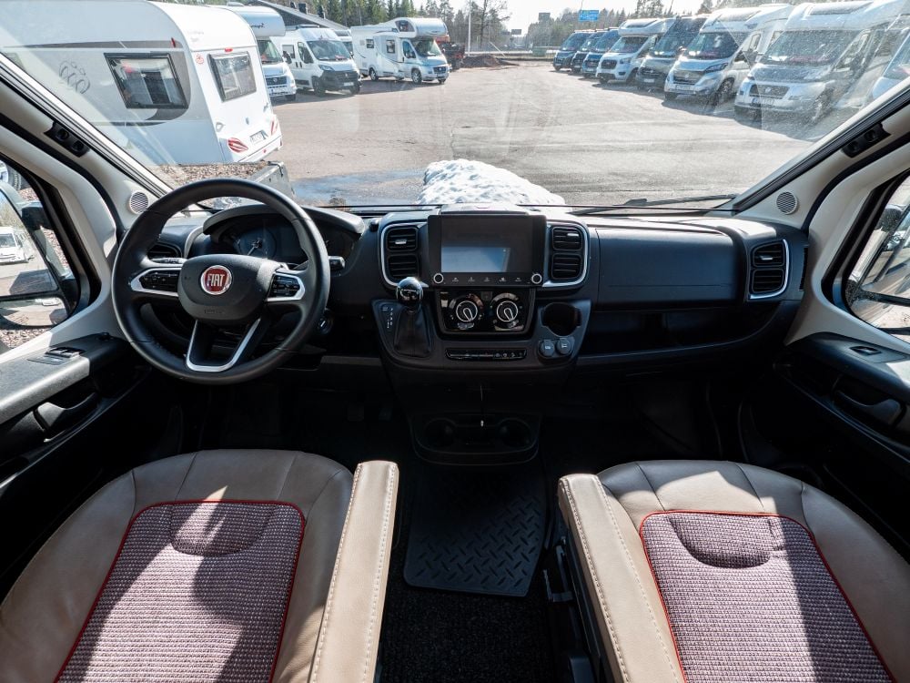 Malibu Carthago-MALIBU VAN 600 COUPE *Automat *Solceller-(2022)