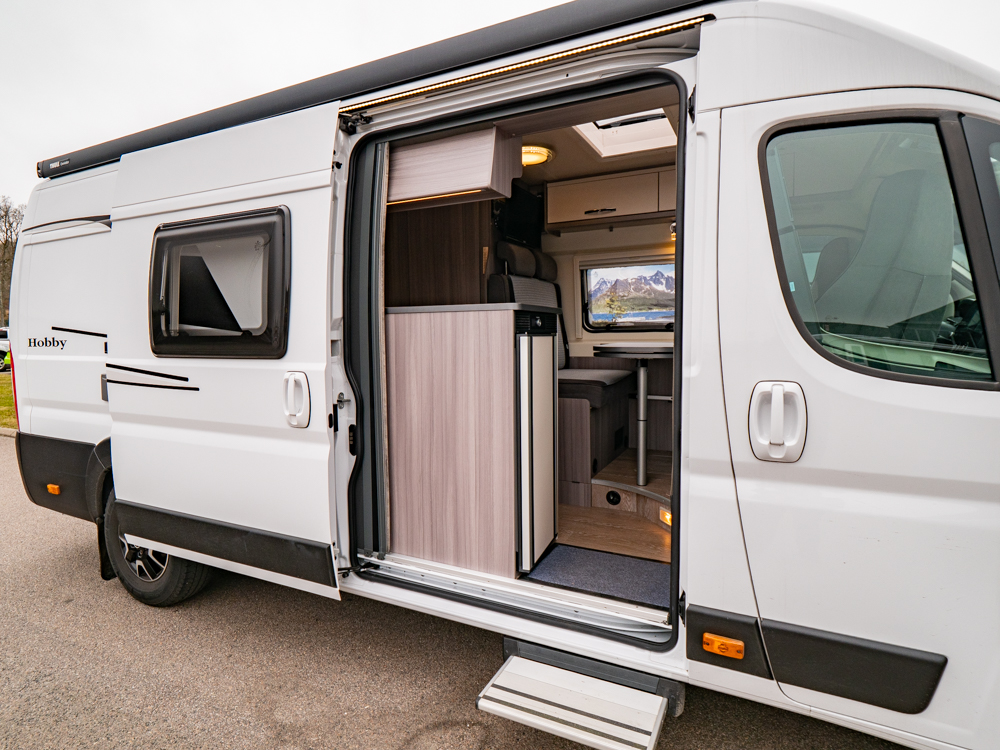 Hobby-Vantana K 65 ET *Långbäddar *Solcell *3500kg-(2023)