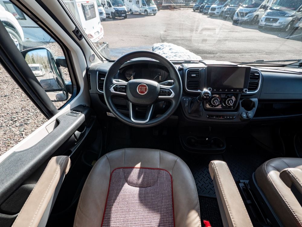 Malibu Carthago-MALIBU VAN 600 COUPE *Automat *Solceller-(2022)