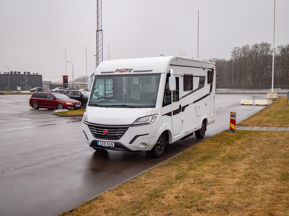 Pilote-G 600 G *Automat *Låg skatt *3500kg *Under 6m-(2019)