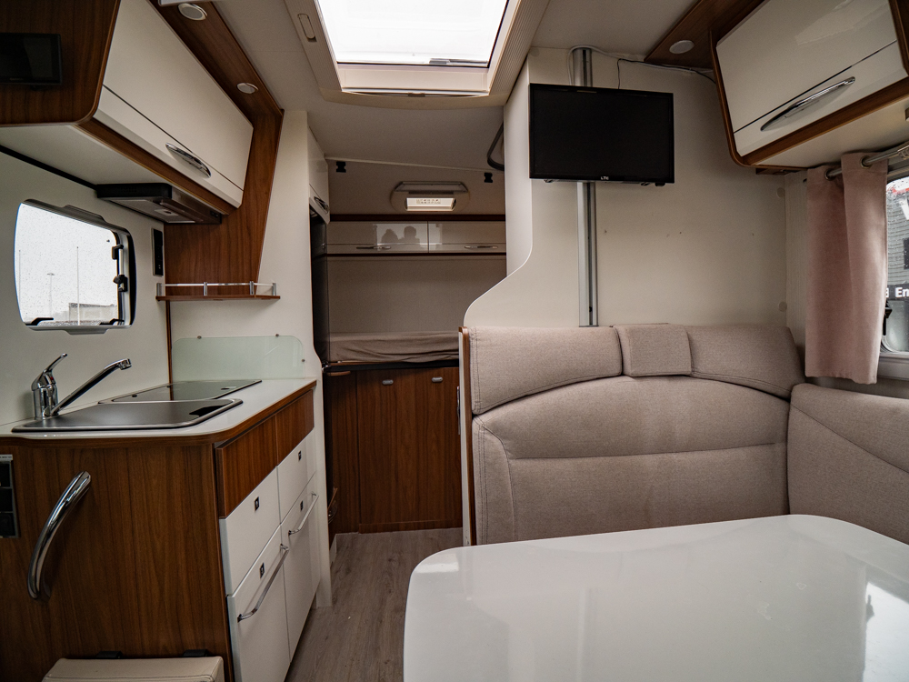 Pilote-G 600 G *Automat *Låg skatt *3500kg *Under 6m-(2019)