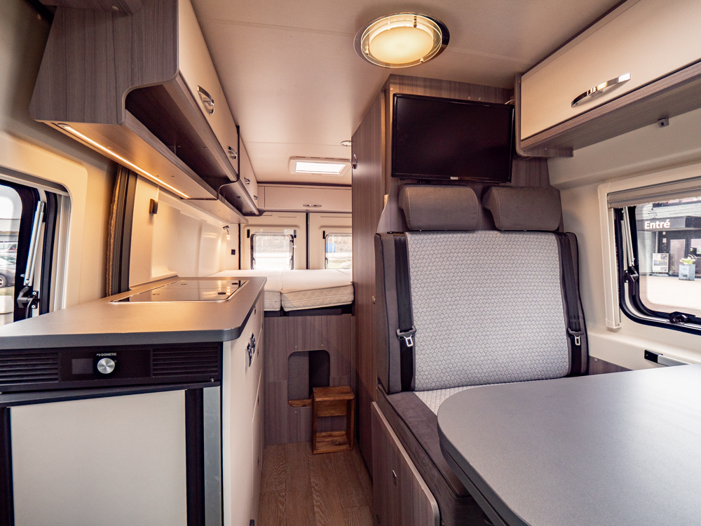 Hobby-Vantana K 65 ET *Långbäddar *Solcell *3500kg-(2023)