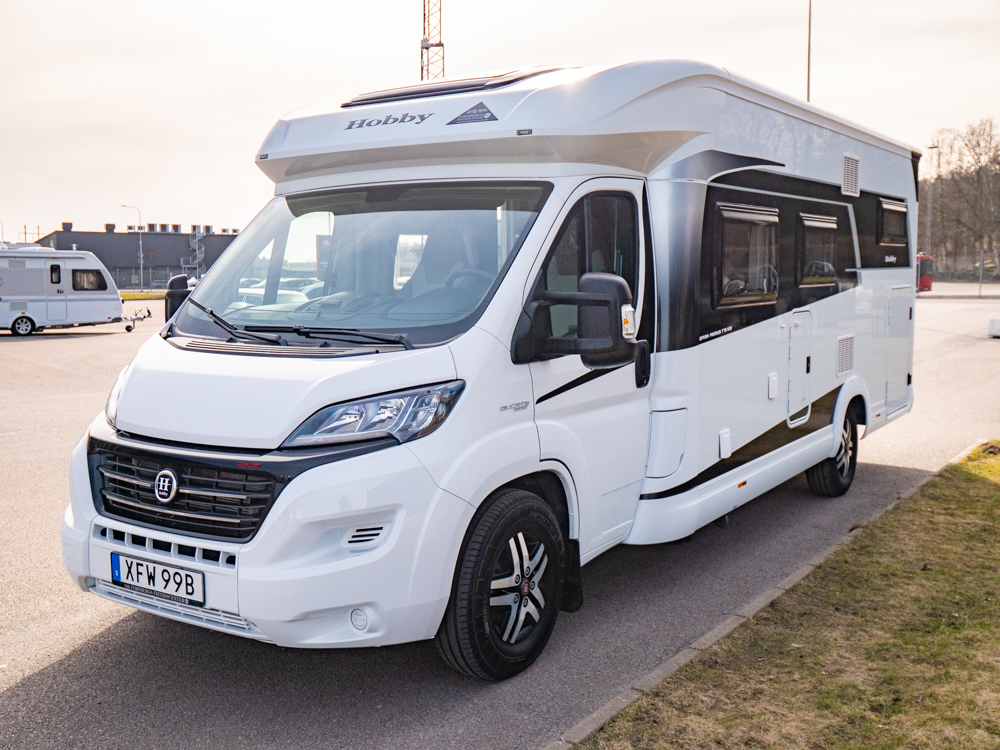 Hobby-Optima Premium T 75 HGE *AC bodel *Långbäddar-(2020)