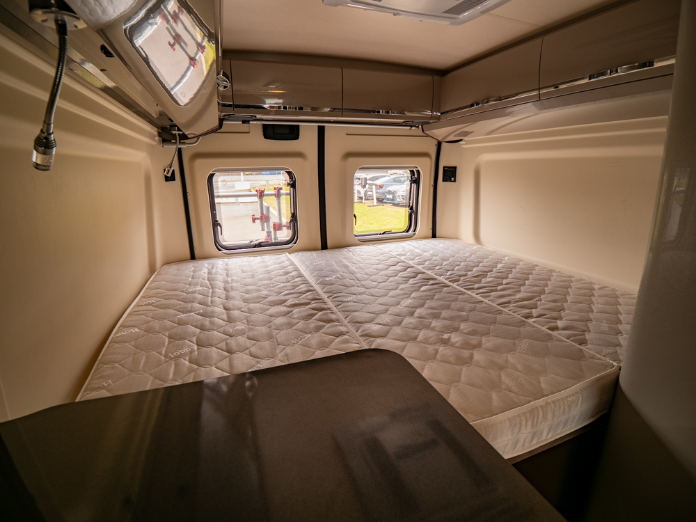 Hobby-K 65 FT *AC bodel *Truma *Dubbelbädd-(2018)