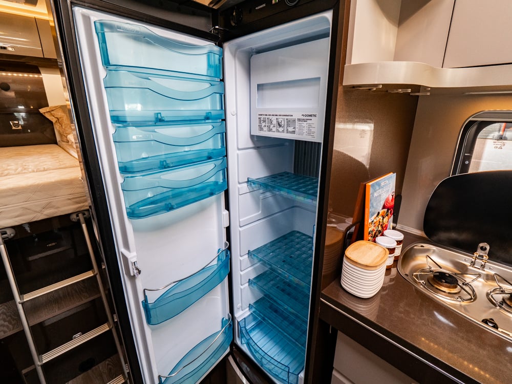 Hobby-Optima Premium T 75 HGE *AC bodel *Långbäddar-(2020)