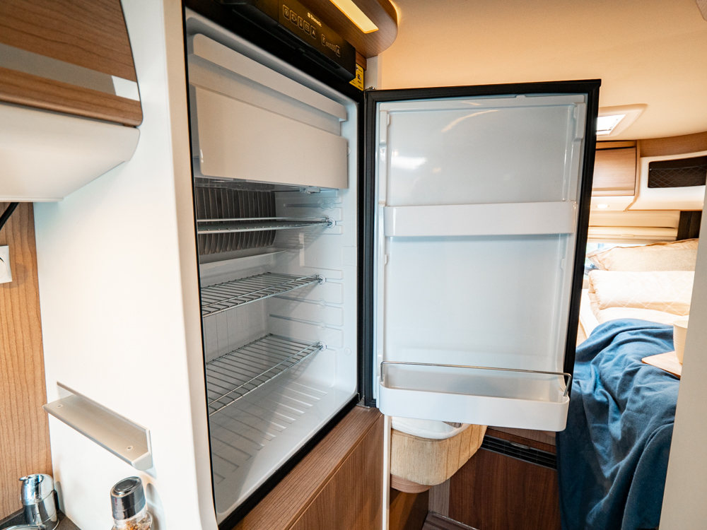 Carthago-MALIBU VAN 640 LE *Automat *Långbäddar-(2017)