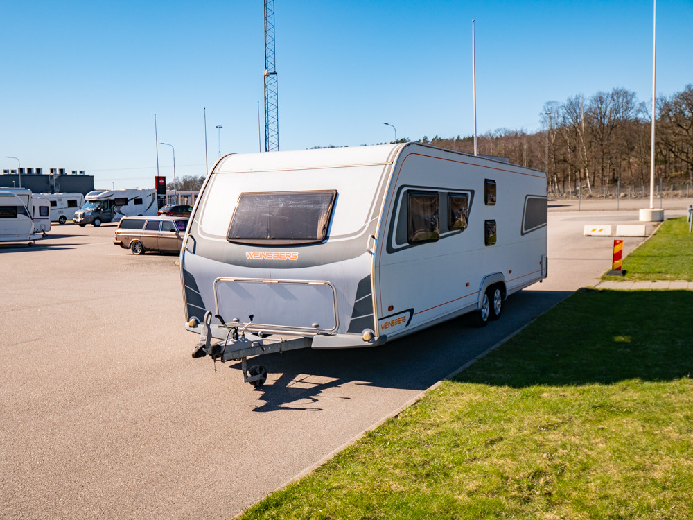 Weinsberg-750 *2-våningssäng *Förtält-(2011)-3117306