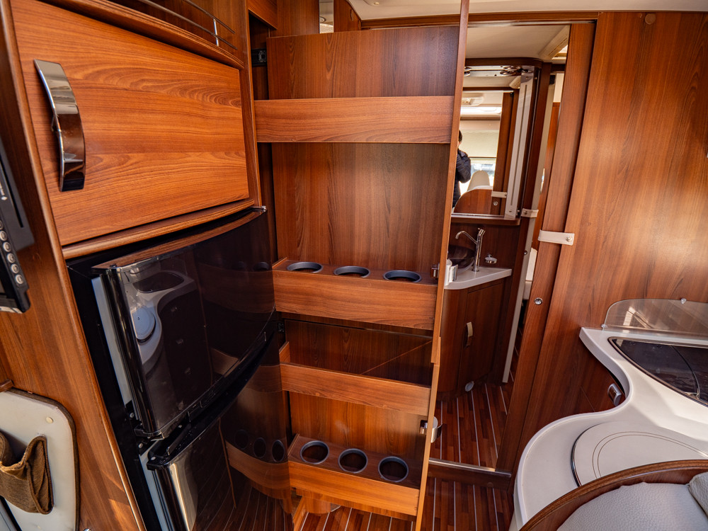 McLouis-NEVIS 878 *Queenbädd *AC bodel *Solcell-(2014)-3152408