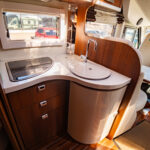 McLouis-NEVIS 878 *Queenbädd *AC bodel *Solcell-(2014)-3152400