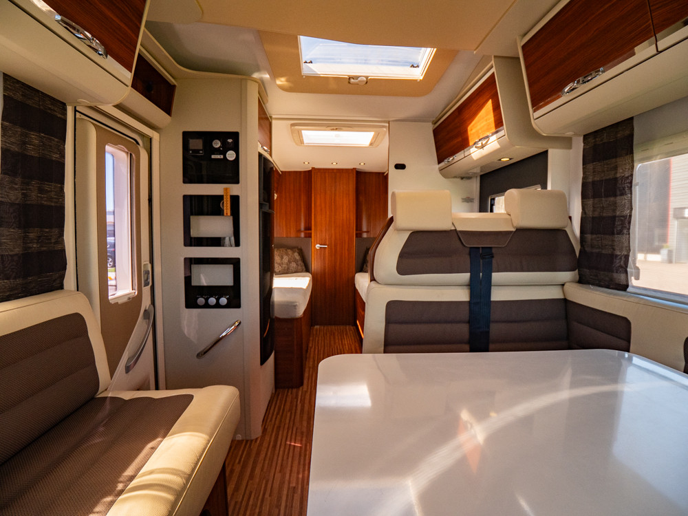 Adria-MATRIX SUPREME M 687 SLT-(2015)-3143631