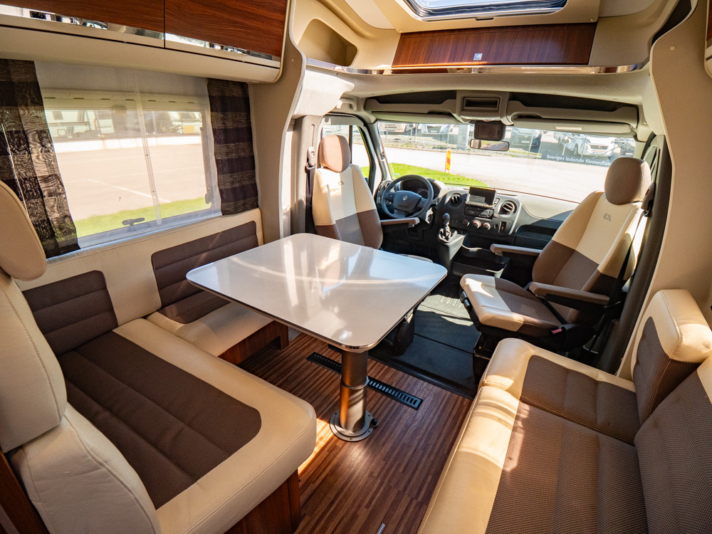 Adria-MATRIX SUPREME M 687 SLT-(2015)-3143632