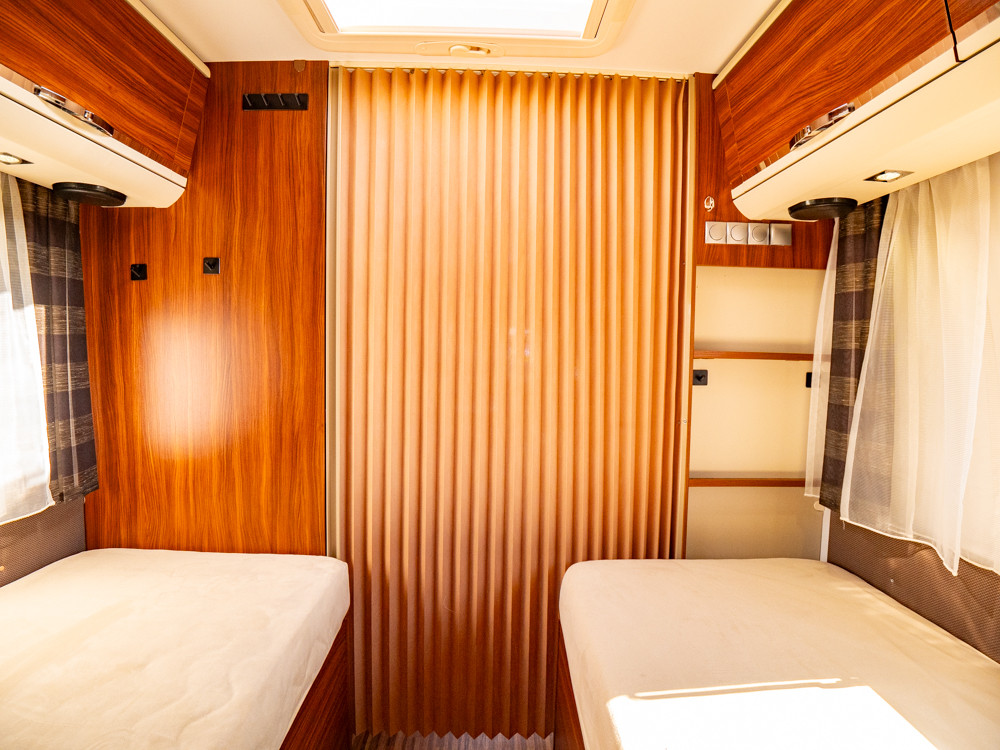 Adria-MATRIX SUPREME M 687 SLT-(2015)-3143639