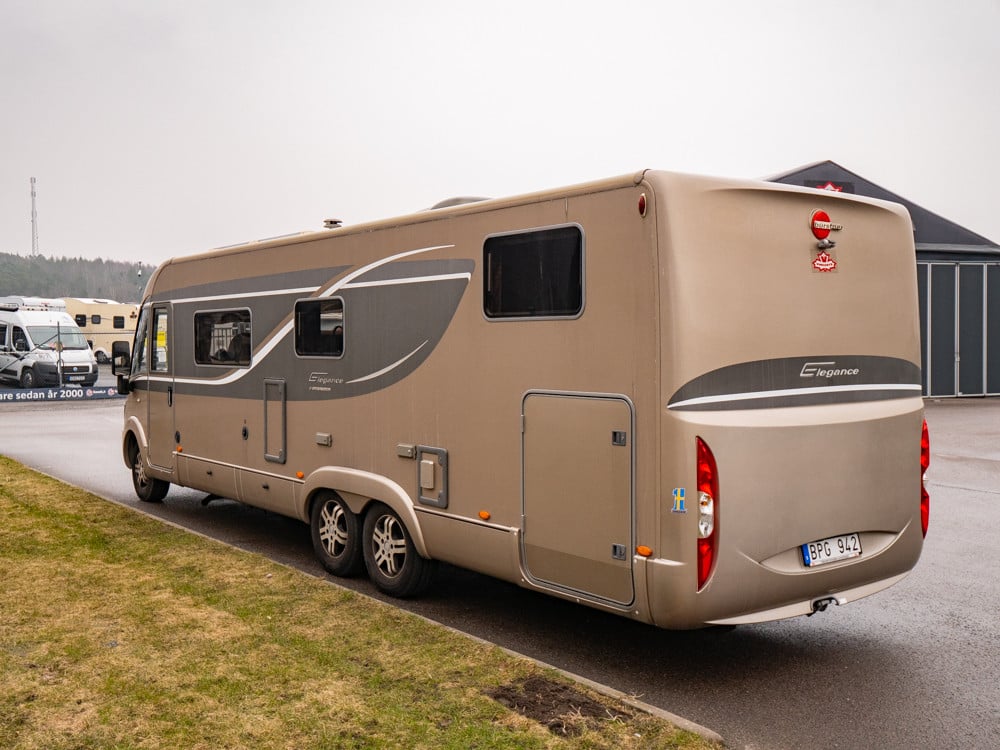 Bürstner-I 810 *Långbäddar *Automat *AC bodel *ALDE-(2011)-3113118