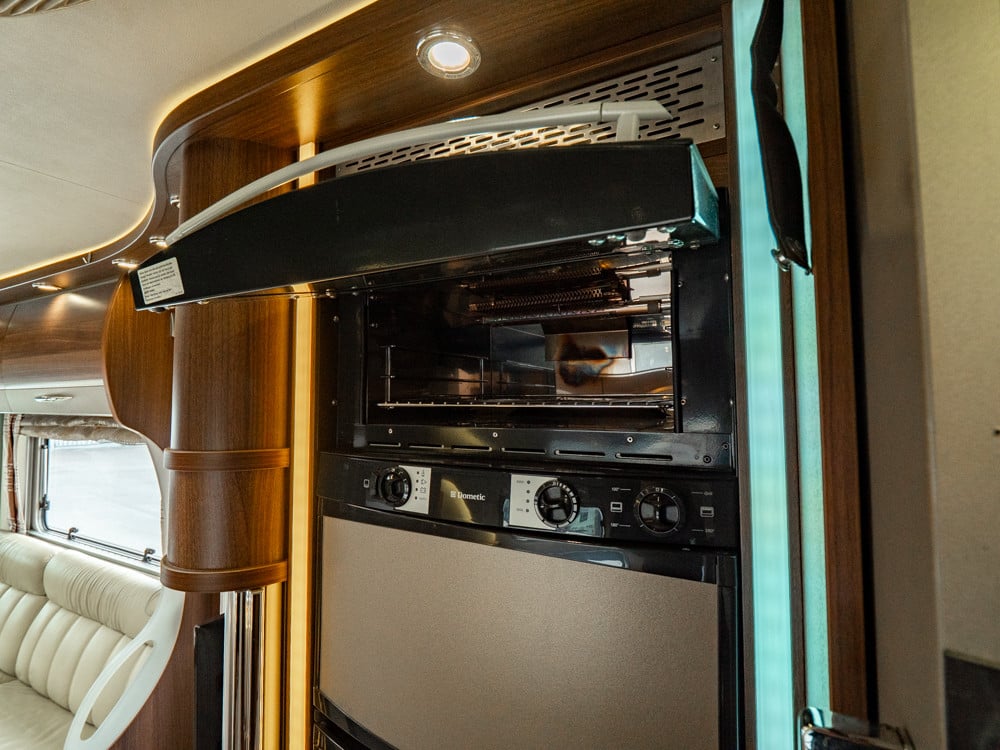 Bürstner-I 810 *Långbäddar *Automat *AC bodel *ALDE-(2011)-3113098