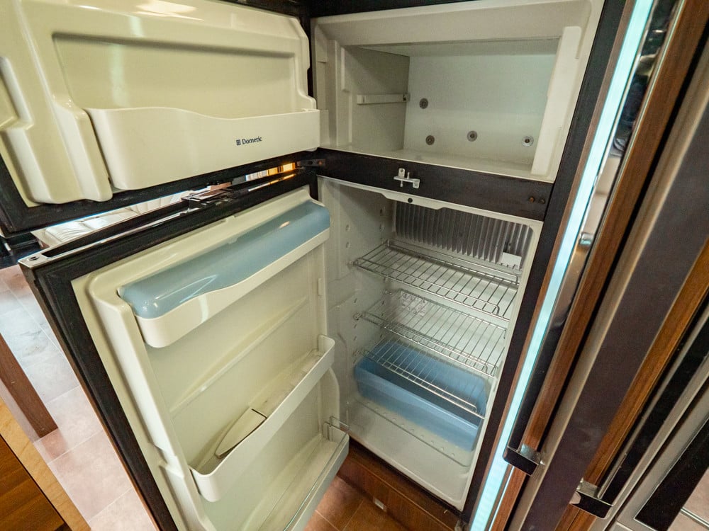 Bürstner-I 810 *Långbäddar *Automat *AC bodel *ALDE-(2011)-3113099