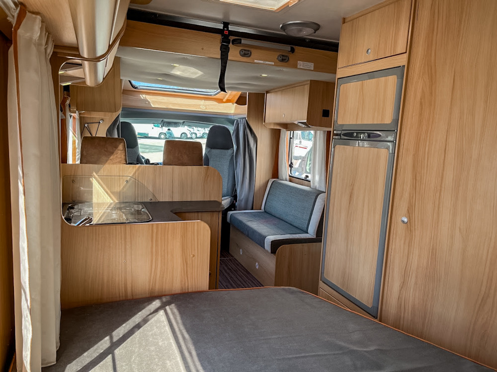 Sunlight-T 64 *Franskbädd *Markis *Cykelställ *-(2011)-3136944