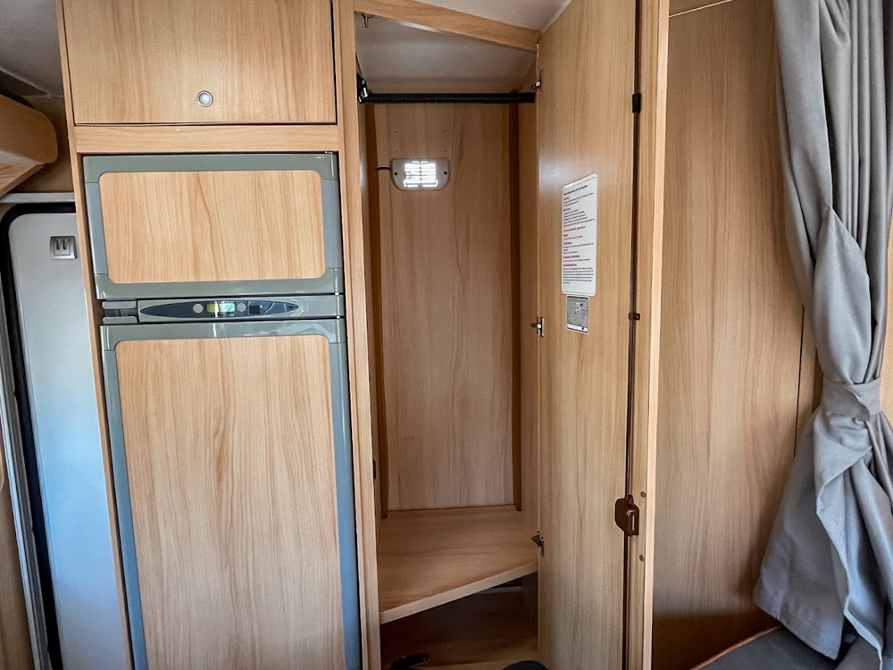 Sunlight-T 64 *Franskbädd *Markis *Cykelställ *-(2011)-3136947