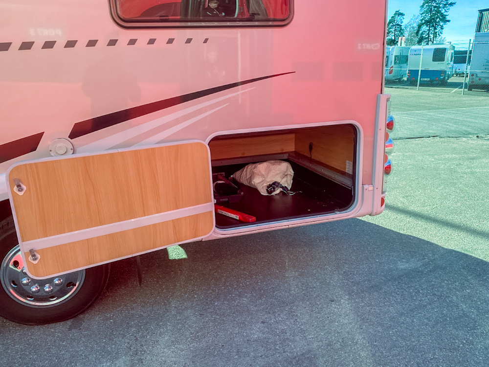 Sunlight-T 64 *Franskbädd *Markis *Cykelställ *-(2011)-3136954