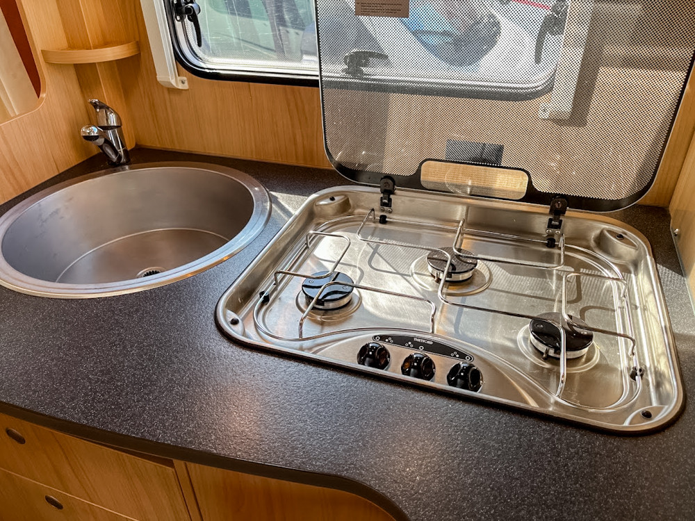 Sunlight-T 64 *Franskbädd *Markis *Cykelställ *-(2011)-3136938