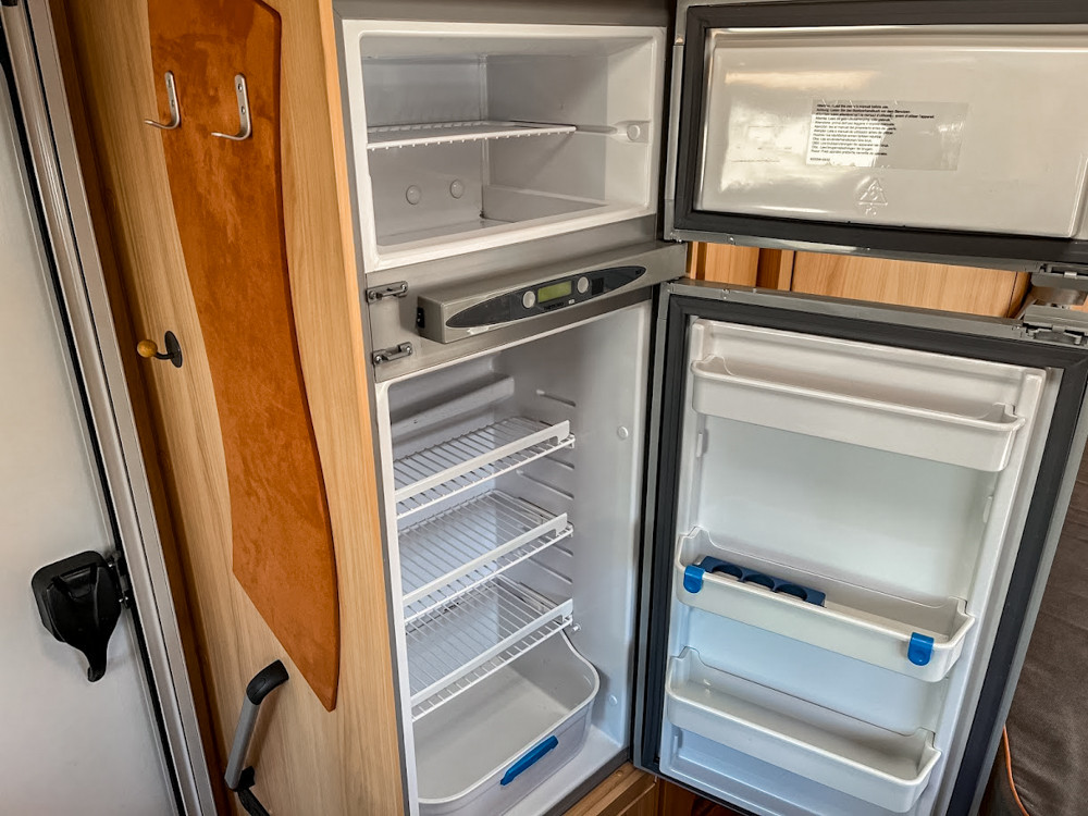 Sunlight-T 64 *Franskbädd *Markis *Cykelställ *-(2011)-3136939