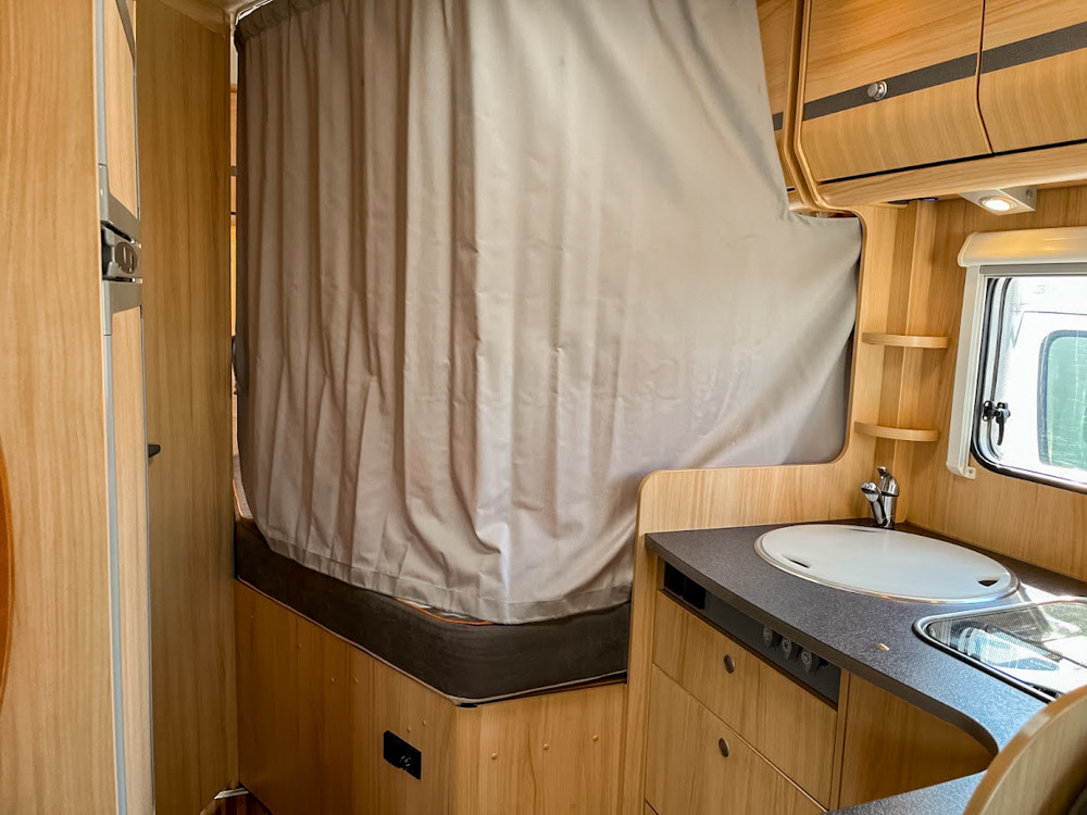 Sunlight-T 64 *Franskbädd *Markis *Cykelställ *-(2011)-3136942