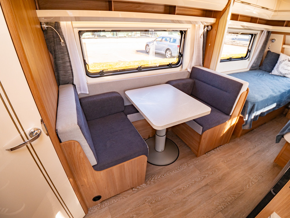 Hobby-460 SL EXCELLENT *Långbäddar *Truma-(2021)-3117275