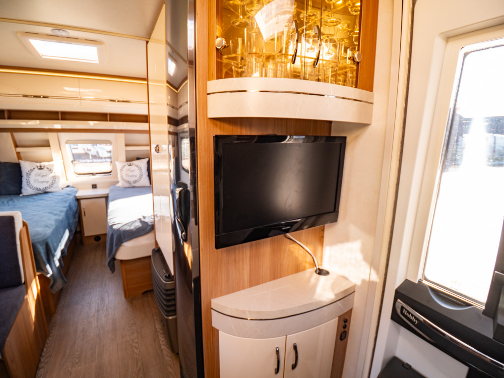 Hobby-460 SL EXCELLENT *Långbäddar *Truma-(2021)-3117282