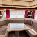 Hobby-HOBBY 560 UL EXCELLENT *Långbäddar *Mover *Cykelställ-(2015)-3136984