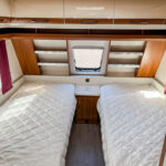 Hobby-HOBBY 560 UL EXCELLENT *Långbäddar *Mover *Cykelställ-(2015)-3136988