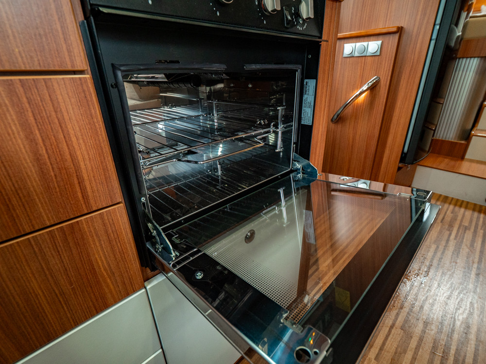 Adria-MATRIX M 680 SL *Långbäddar *Truma-(2012)-3115675