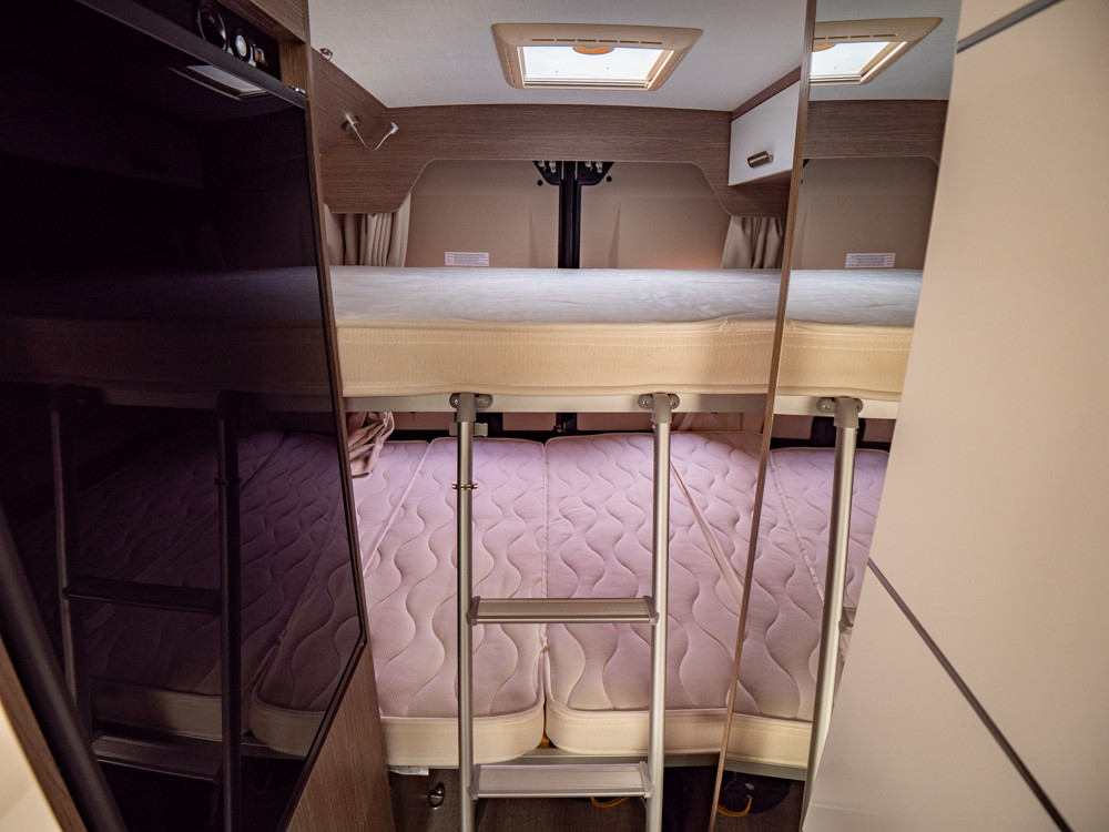 Chausson-V 594 MAX PREMIUM *Under 6m *2-våningssäng-(2021)-3113057