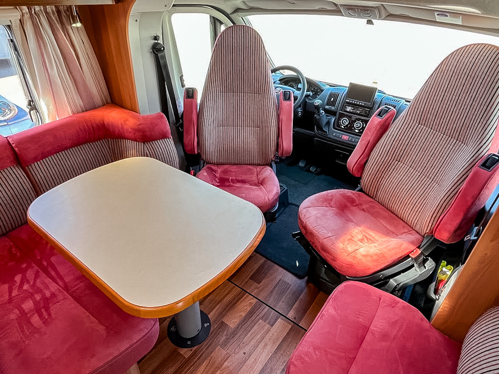 Hymer-T 698 CL *Queenbädd *Solcell * Cykelställ-(2011)-3136606