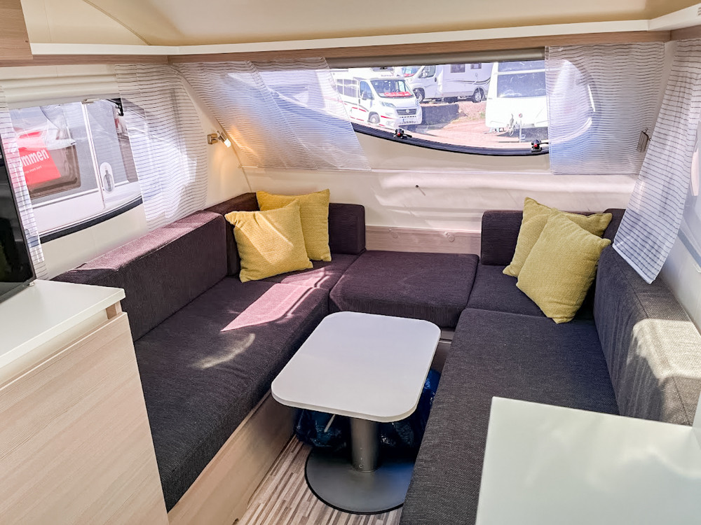 Adria-ACTION 361LH *Cykelställ dragbalk *LED-belysning-(2014)-3137512