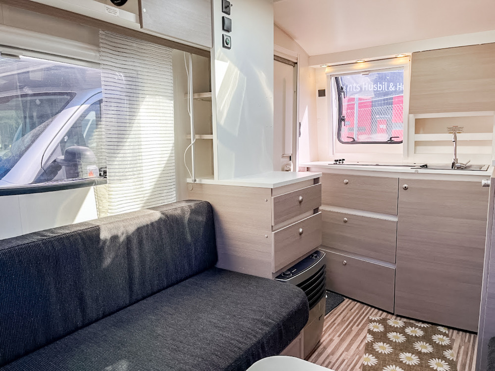 Adria-ACTION 361LH *Cykelställ dragbalk *LED-belysning-(2014)-3137517