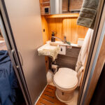 Hymer-AYERS ROCK *Automat *Solcell *Under 6m-(2017)-3152495