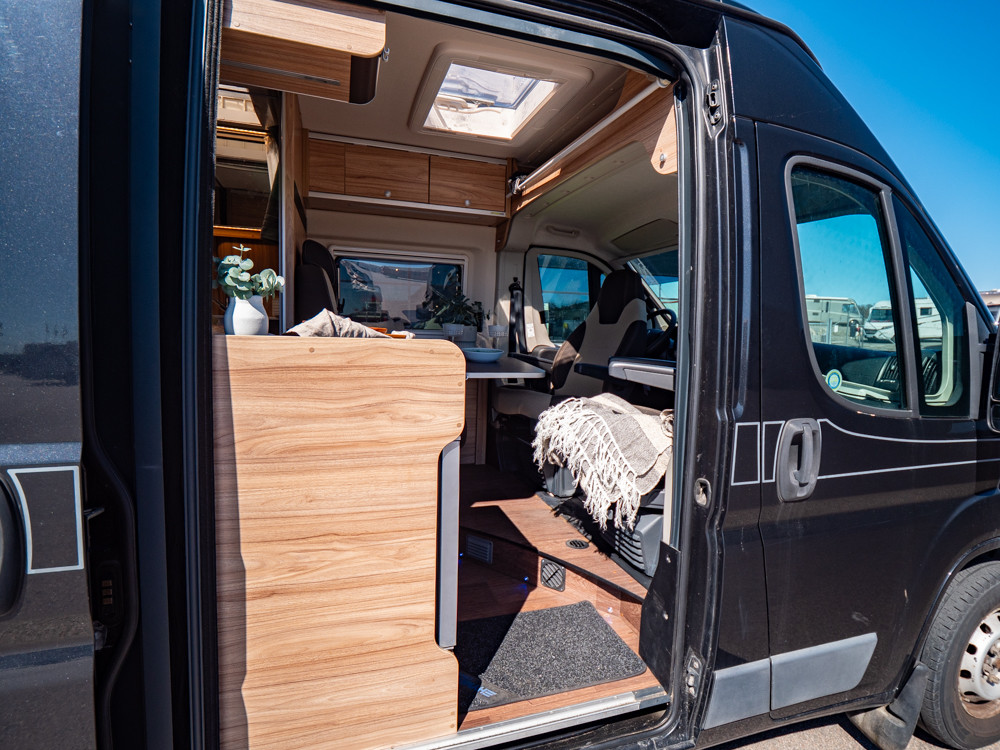 Hymer-AYERS ROCK *Automat *Solcell *Under 6m-(2017)-3152499