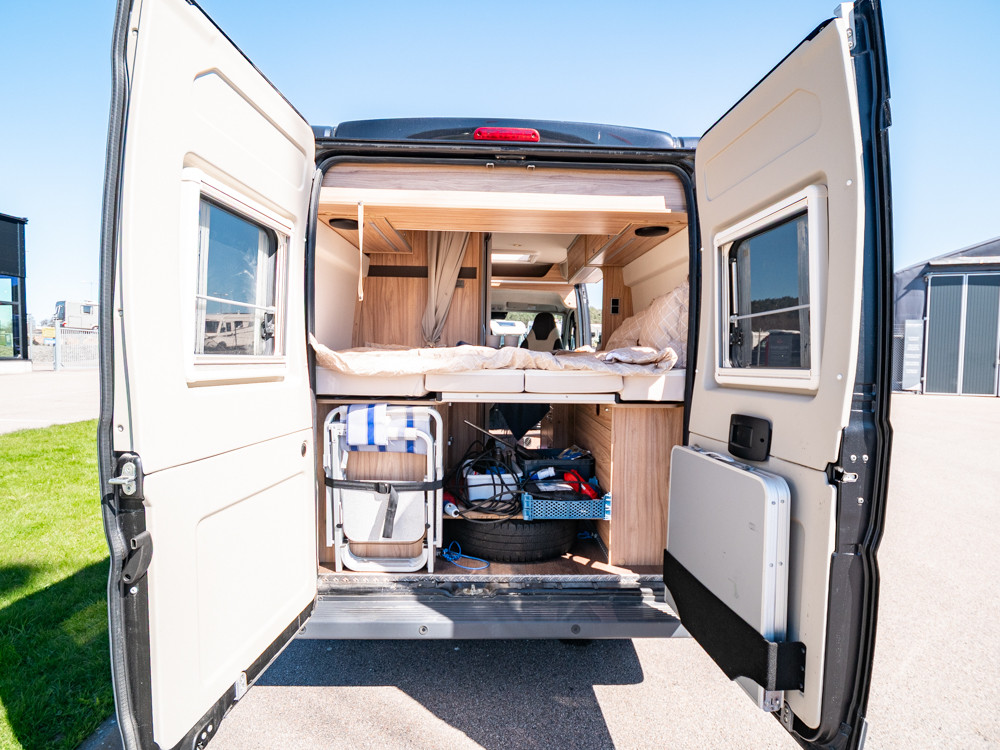 Hymer-AYERS ROCK *Automat *Solcell *Under 6m-(2017)-3152500