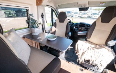 Hymer-AYERS ROCK *Automat *Solcell *Under 6m-(2017)-3152485