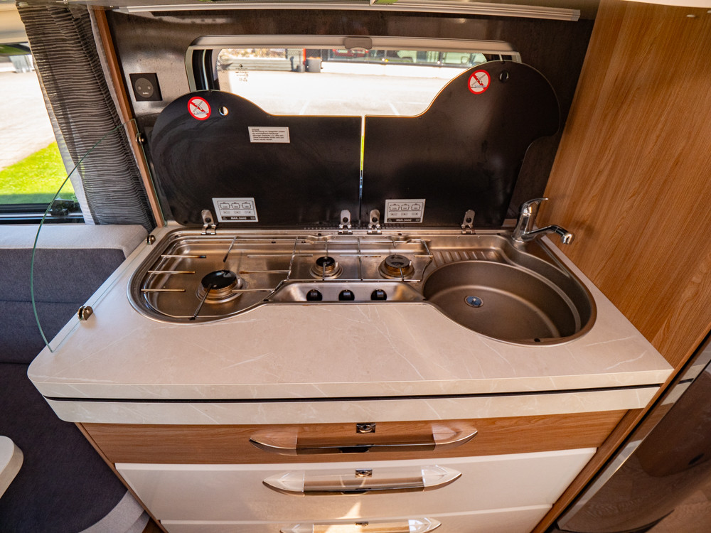 Hobby-495 UFE EXCELLENT *ALDE *Dubbelbädd-(2021)-3152530