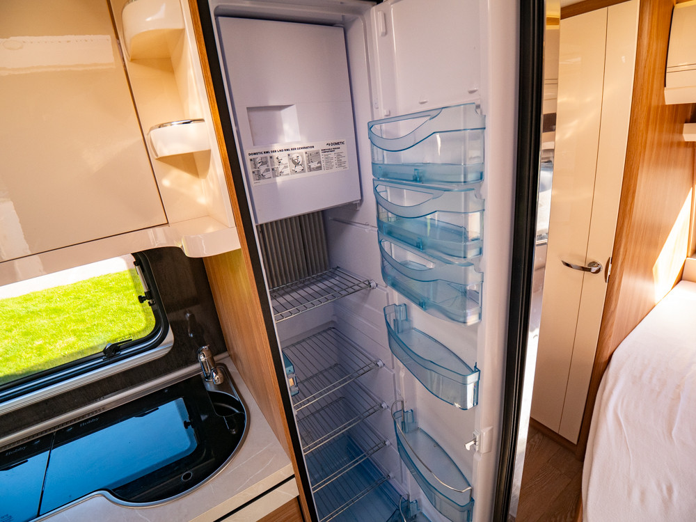 Hobby-495 UFE EXCELLENT *ALDE *Dubbelbädd-(2021)-3152531