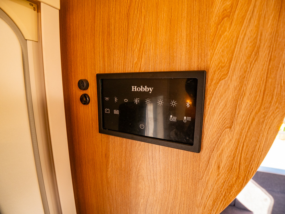 Hobby-495 UFE EXCELLENT *ALDE *Dubbelbädd-(2021)-3152535