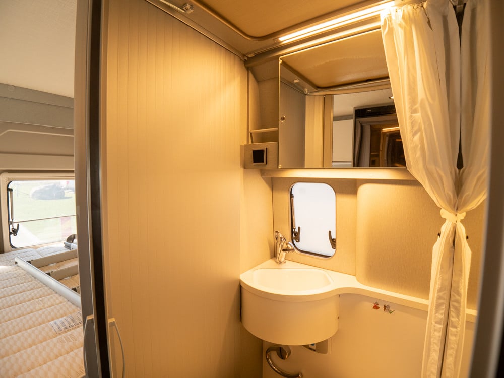 Hymer-FREE 600 *Automat *Popup *B-körkort-(2022)-3127496