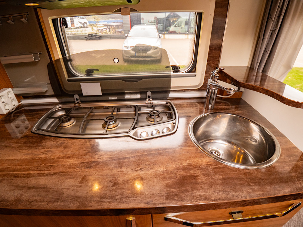 Knaus-590 UK Südwind *ALDE *Förtält *Barnkammare-(2016)-3141098