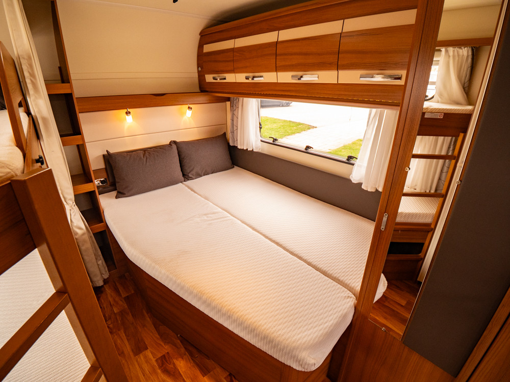 Knaus-590 UK Südwind *ALDE *Förtält *Barnkammare-(2016)-3141102