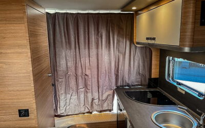 Husvagnar till salu 113 Weinsberg-Cara One 390 QD Edition Hot *Skinnklädsel *El-golv-(2025)-3136222